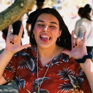 Meet your Posher, Trinity